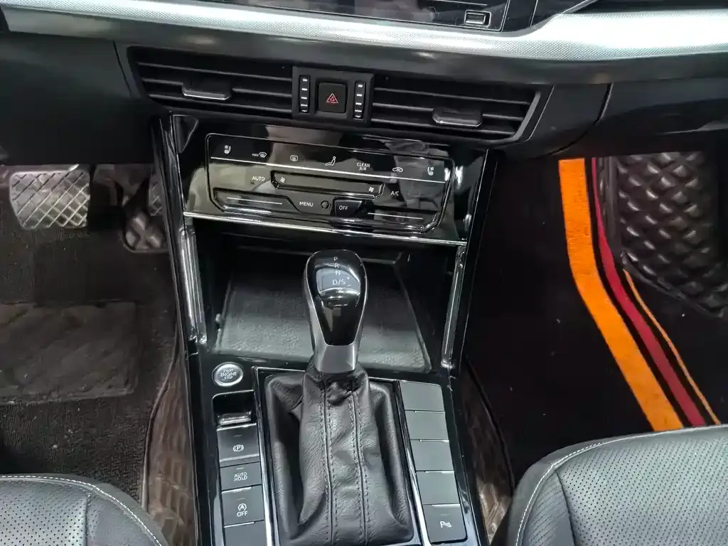 Volkswagen Passat — фото 8