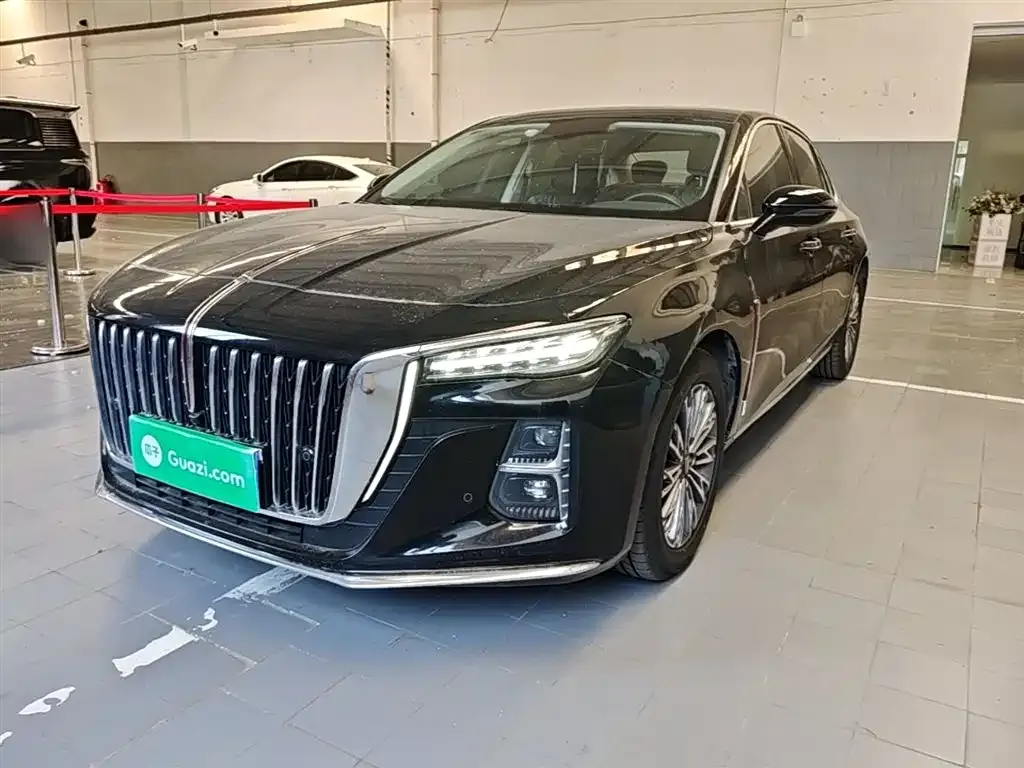 Hongqi H5 — фото 6