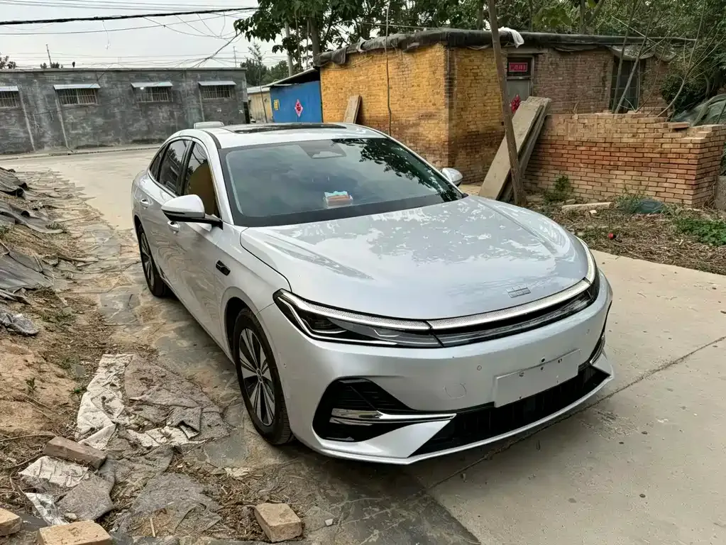 Geely 银河A7 EM 2025 из CN, фото 8