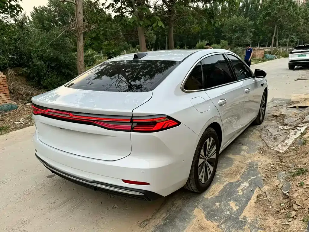 Geely 银河A7 EM 2025 из CN, фото 9