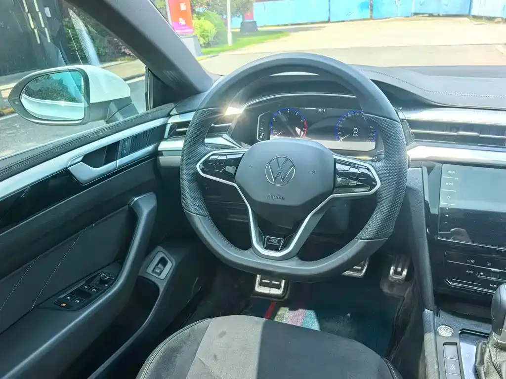 Volkswagen CC — фото 2