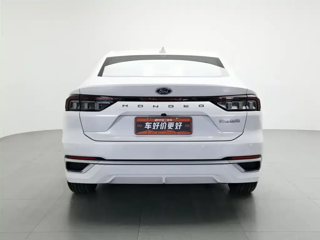 Ford Mondeo 2023 из CN, фото 2