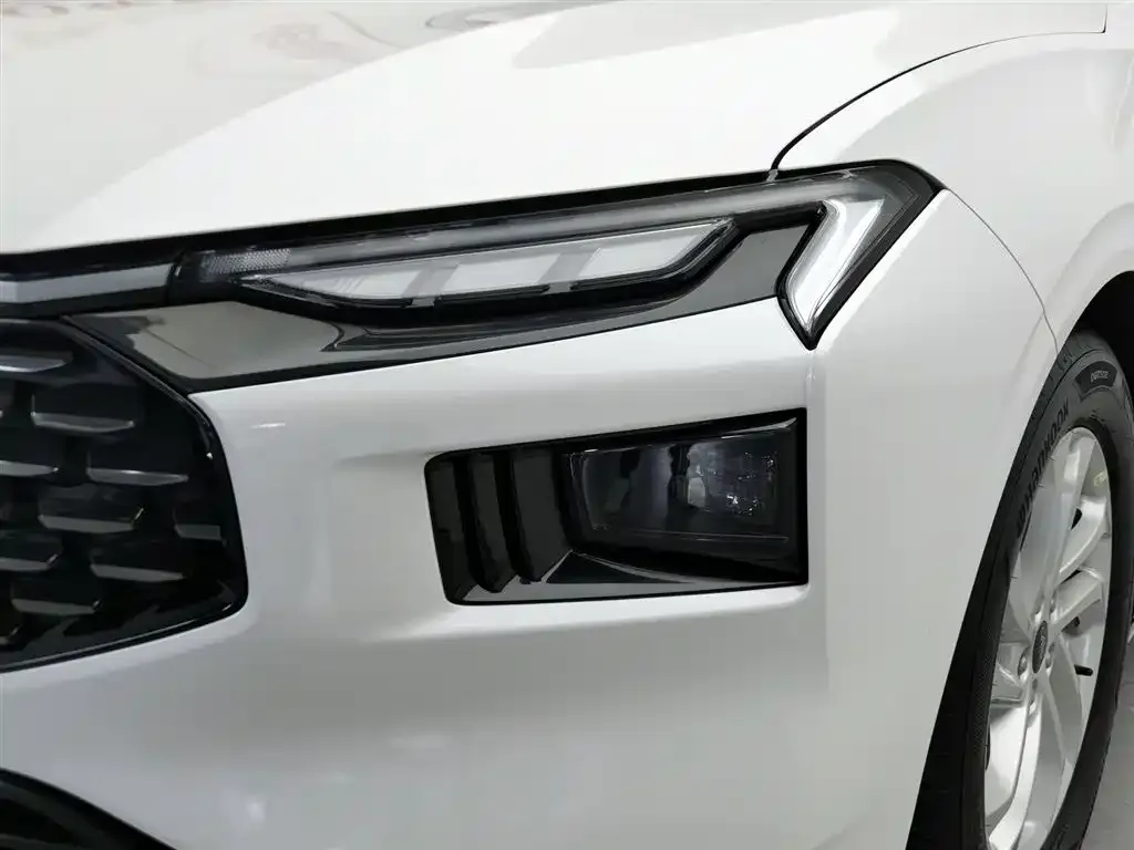 Ford Mondeo 2023 из CN, фото 6