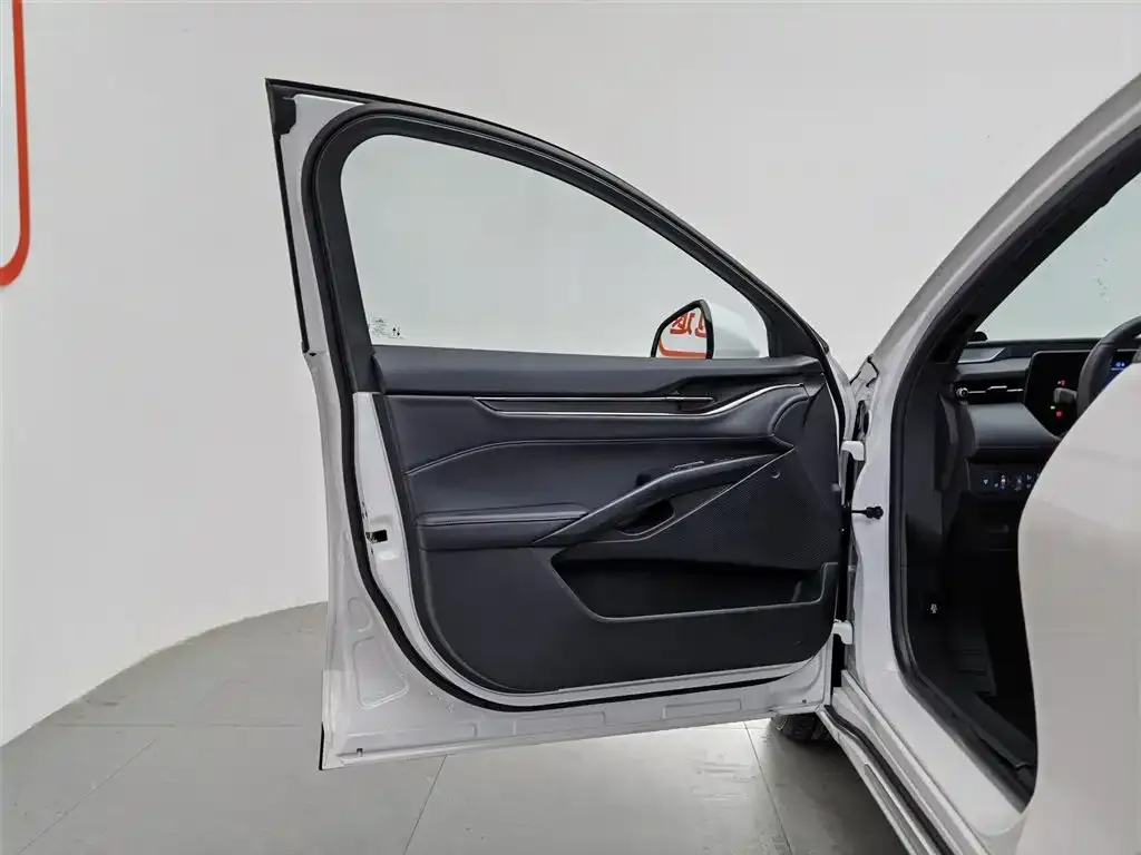 Ford Mondeo 2023 из CN, фото 3