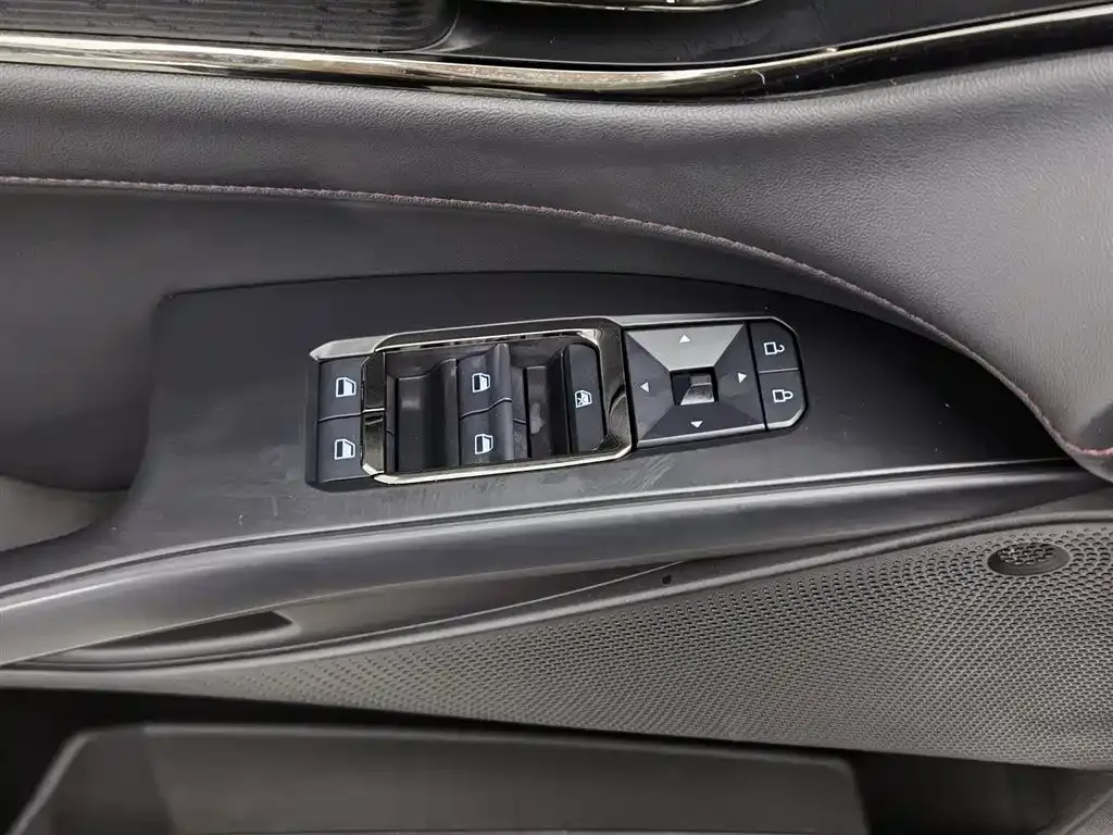 Ford Mondeo 2023 из CN, фото 9