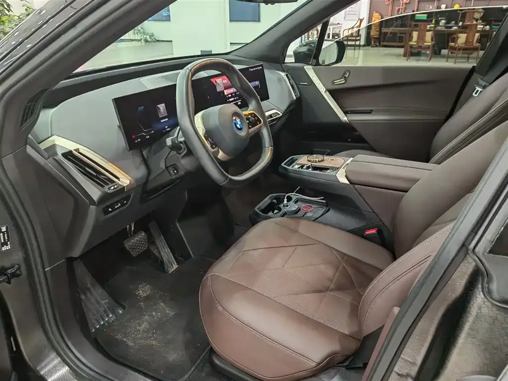 BMW iX 2023 из CN, фото 7