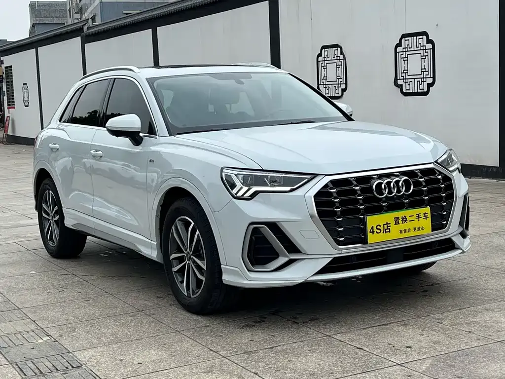Audi Q3 — фото 4