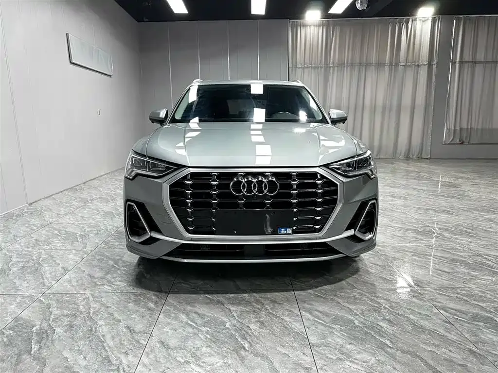 Audi Q3 — фото 4