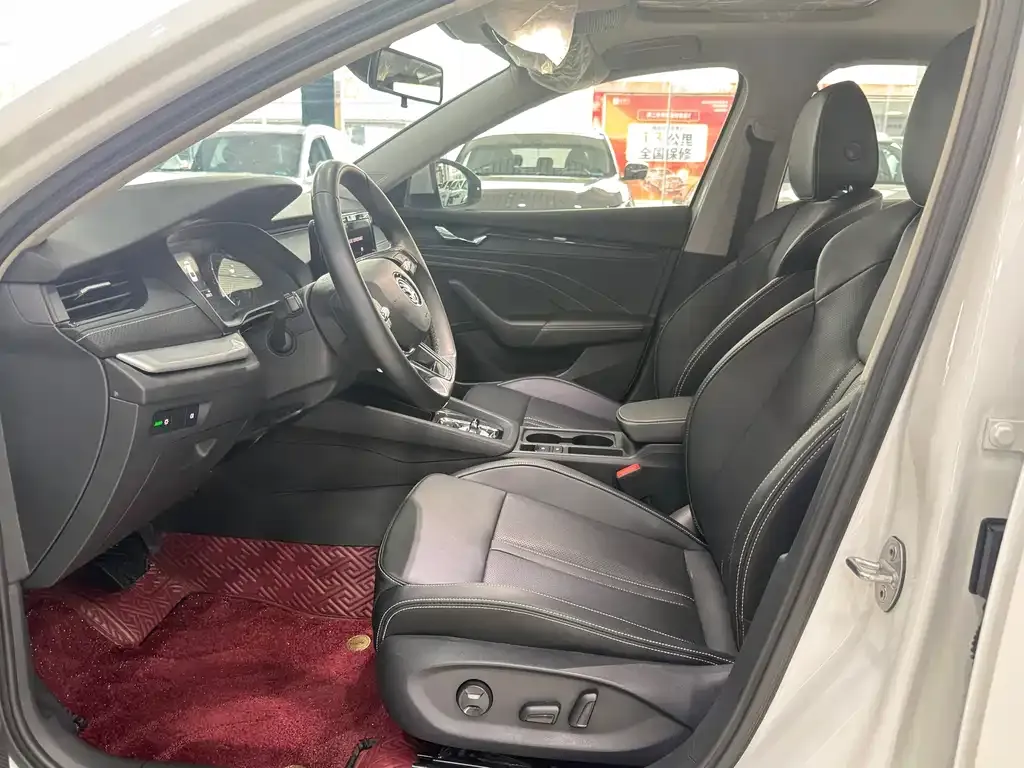 Skoda Octavia — фото 10