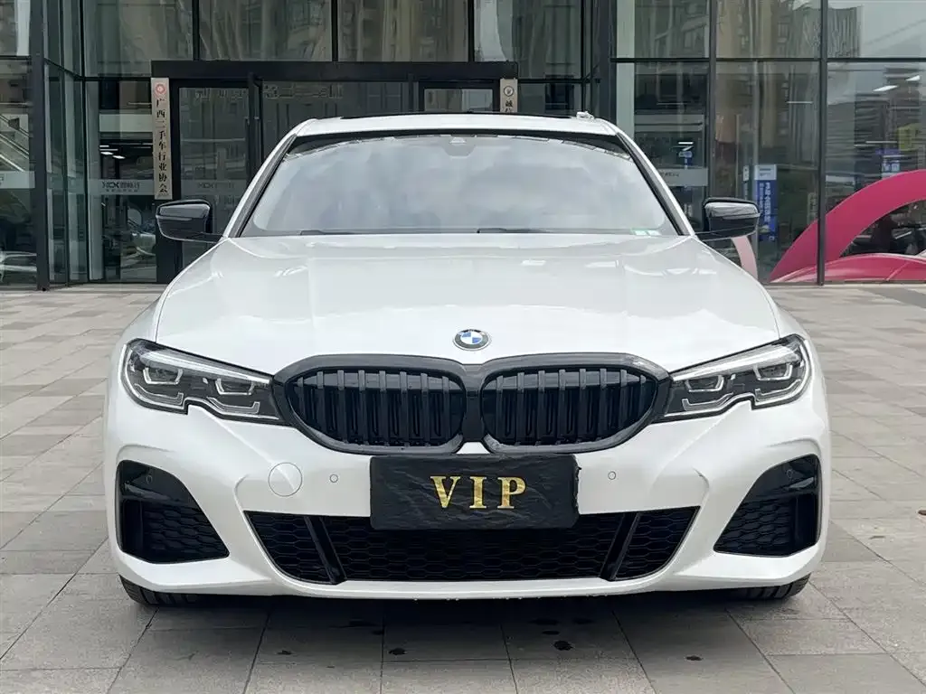 BMW 3 Series 2021 из CN, фото 2