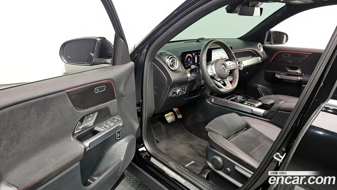 Mercedes-Benz GLB-Class — фото 5