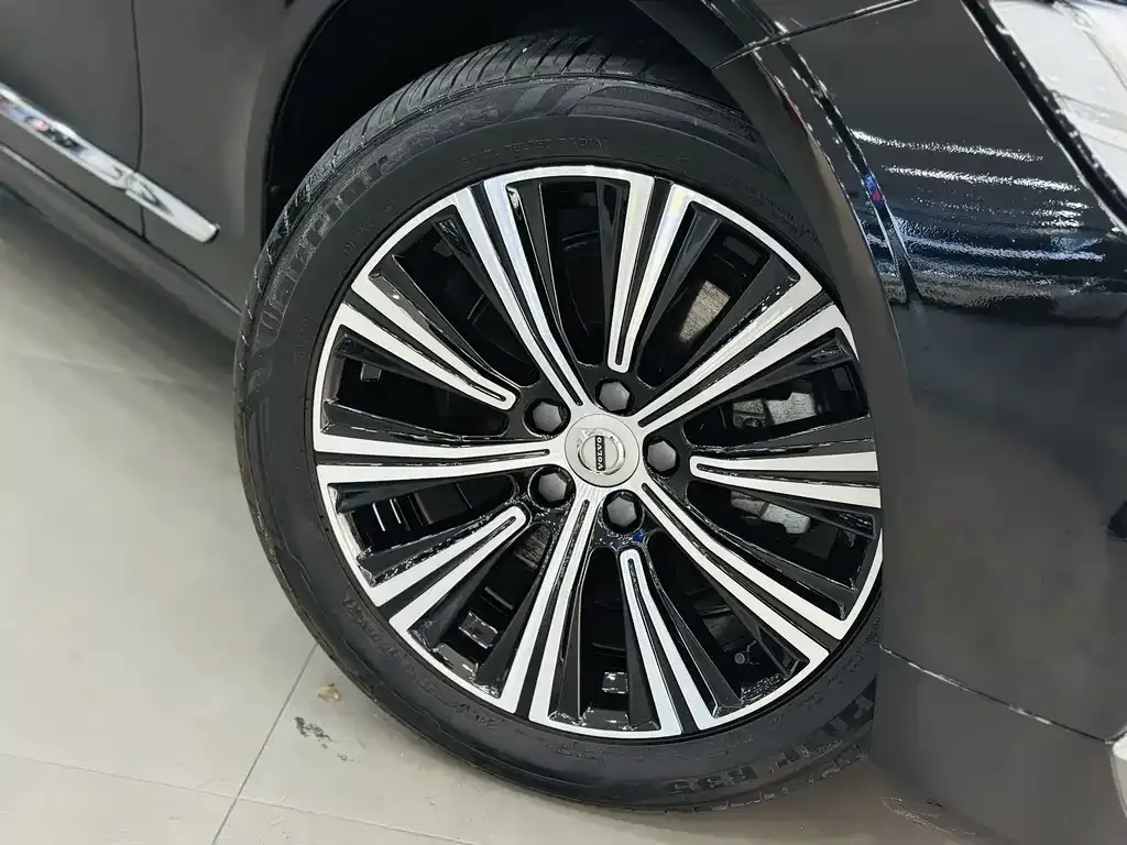 Volvo S90 — фото 4