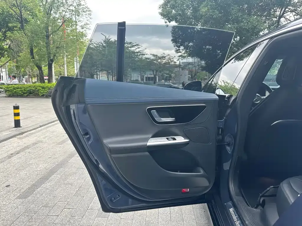 Mercedes-Benz EQE 2024 из CN, фото 2