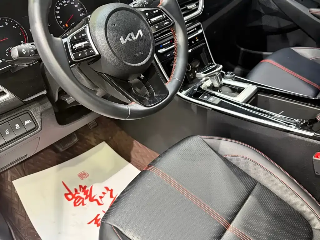 Kia KX3 — фото 10