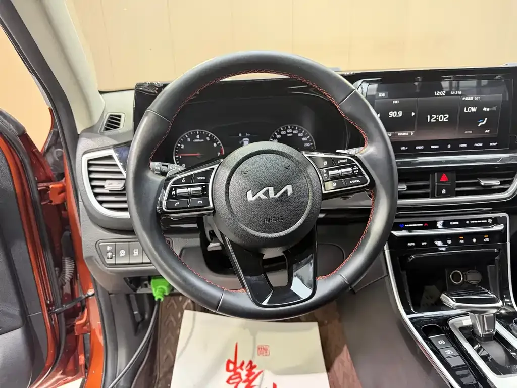 Kia KX3 — фото 7
