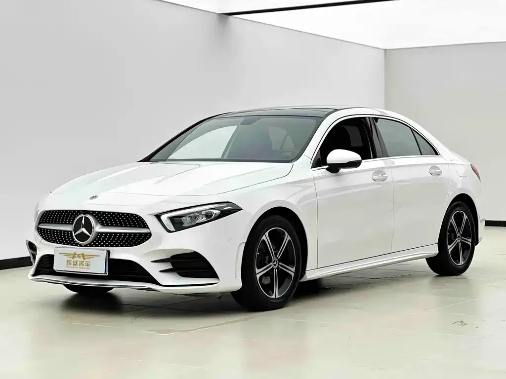 Mercedes-Benz A-Class — фото 1