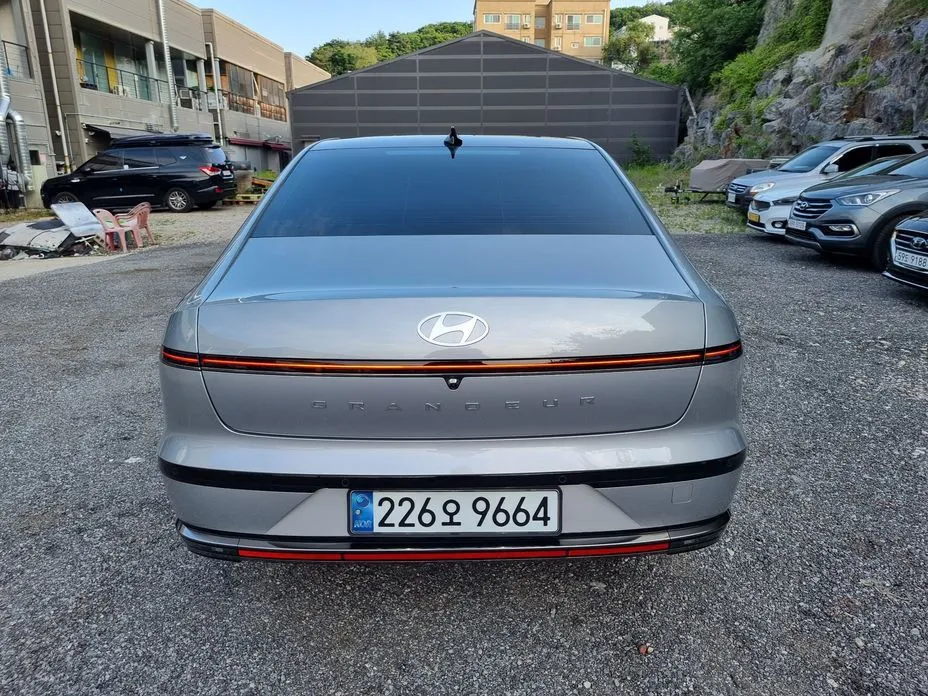 Hyundai Grandeur 2024 из KR, фото 7