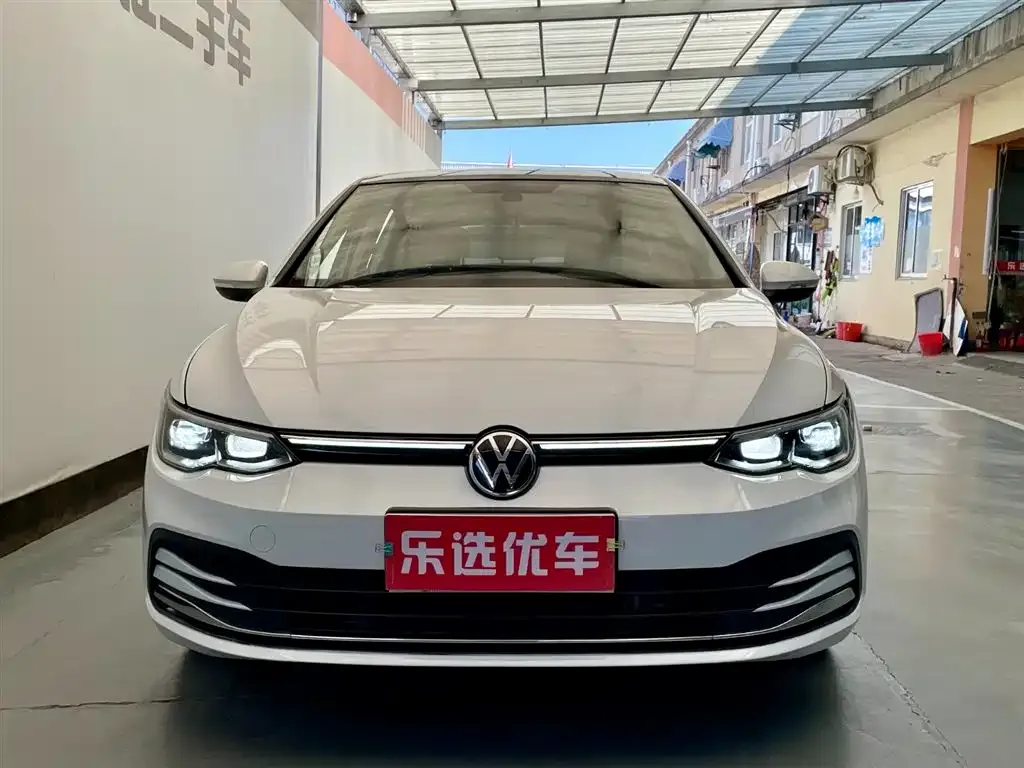 Volkswagen Golf 2022 из CN, фото 3