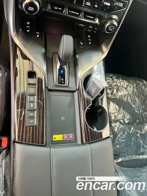 Lexus LX 2025 из KR, фото 4