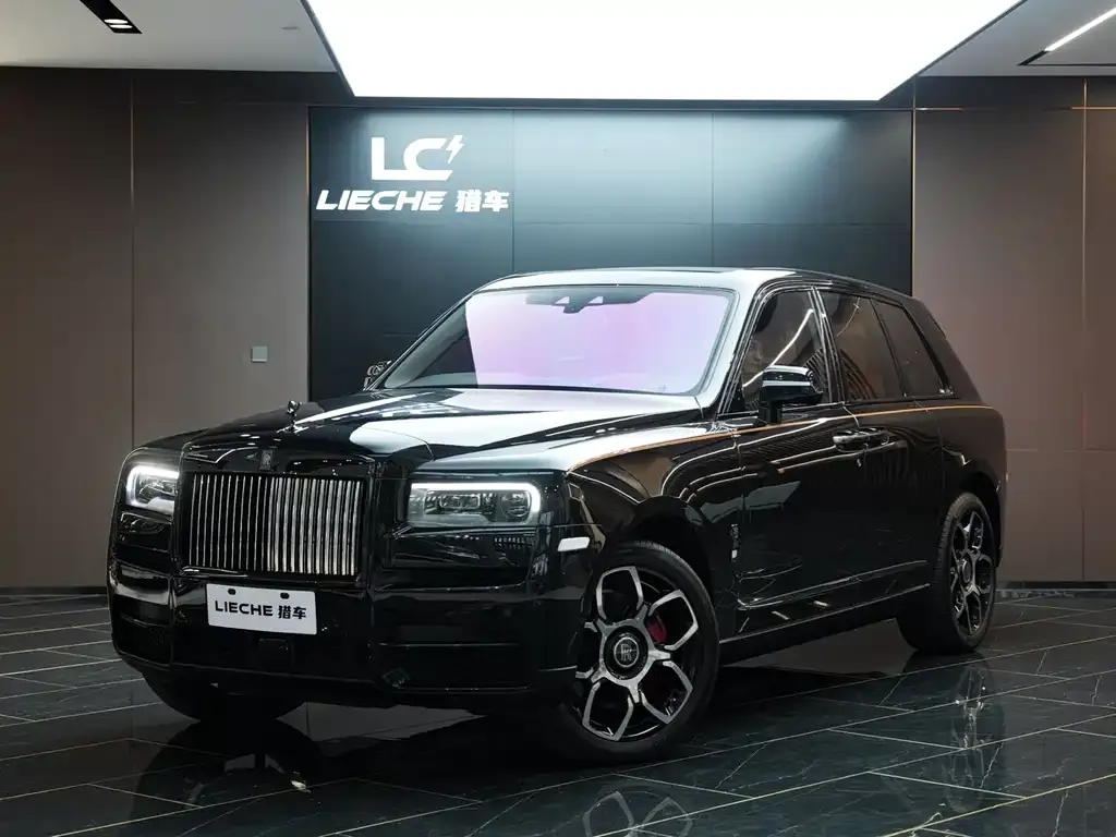 Rolls-Royce Cullinan — фото 1