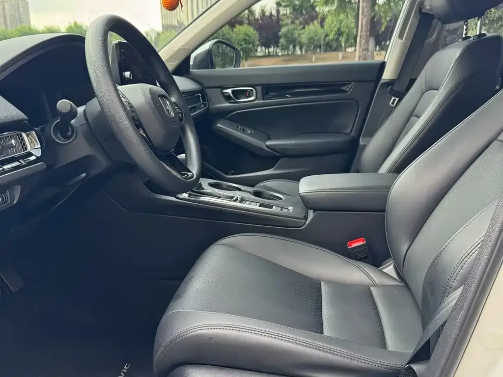 Honda Civic — фото 9