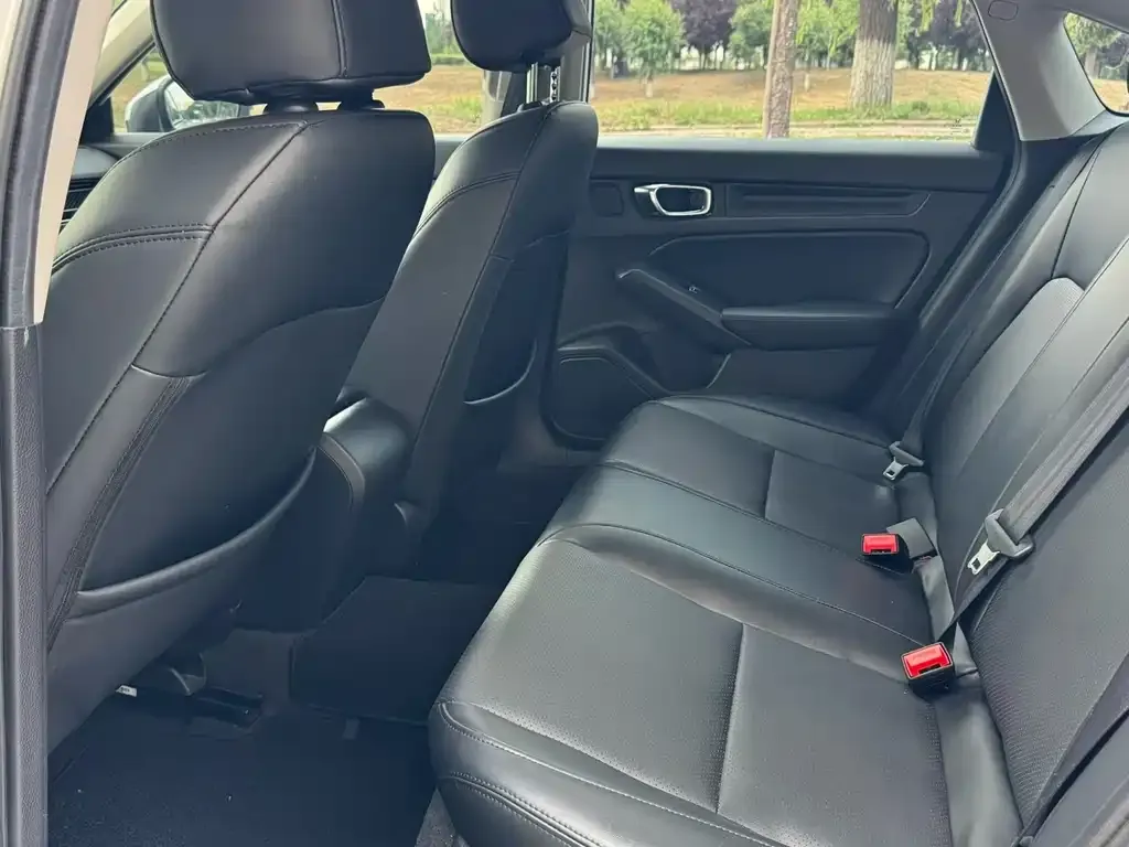 Honda Civic — фото 6