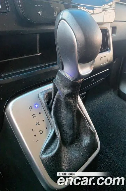 Hyundai Staria — фото 6