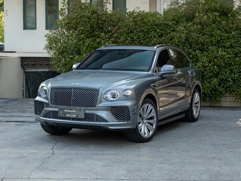 Bentley Bentayga — фото 1