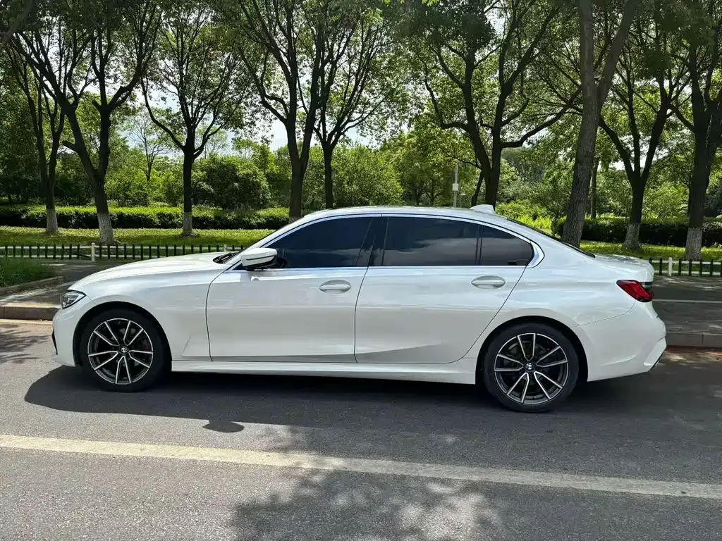 BMW 3 Series — фото 9