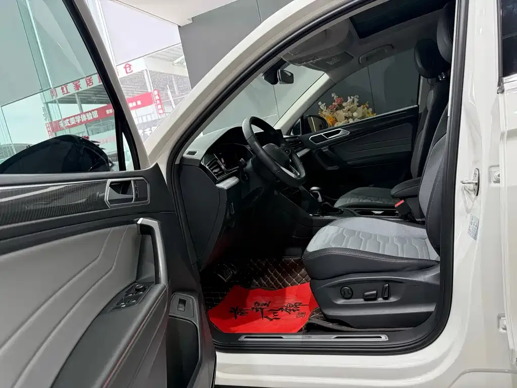 Volkswagen Tiguan X 2023 из CN, фото 7