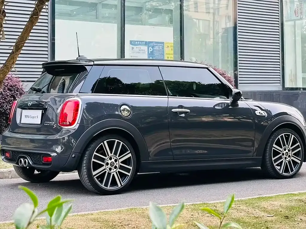 MINI Cooper (3-door) — фото 3