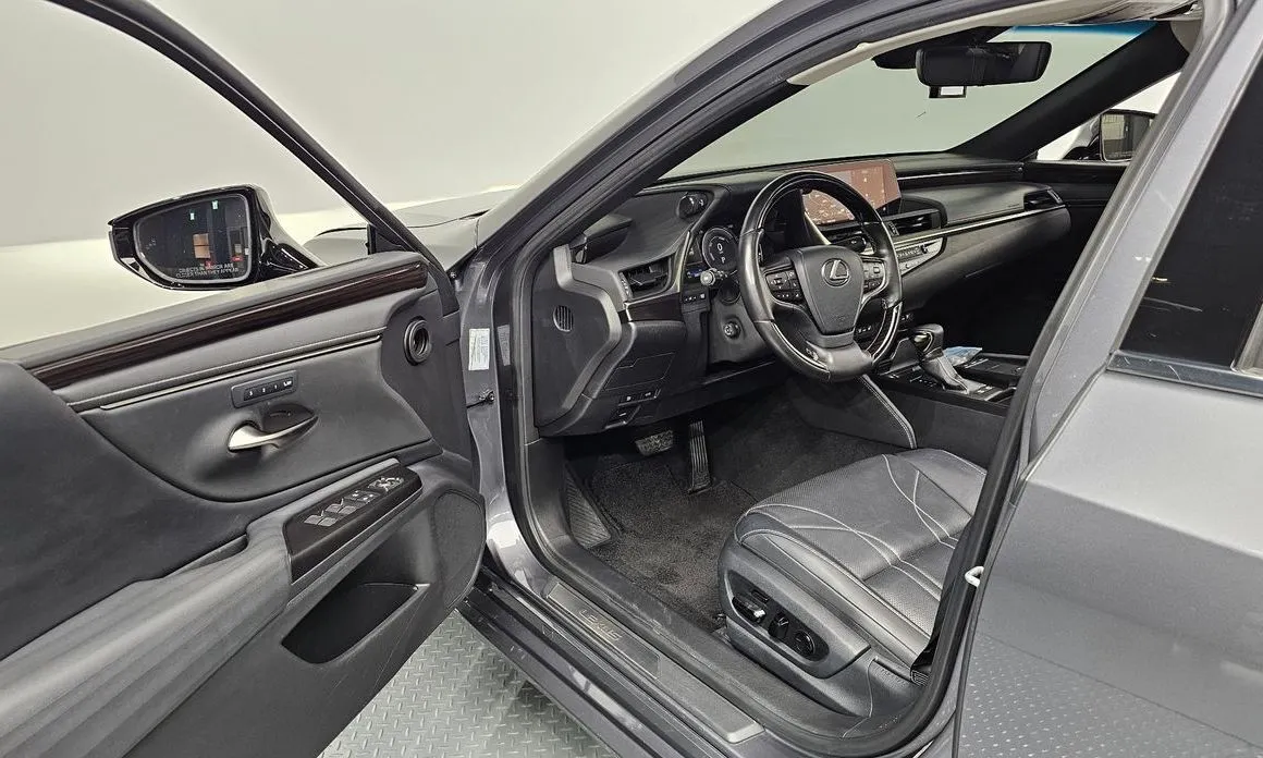 Lexus ES 2021 из KR, фото 7