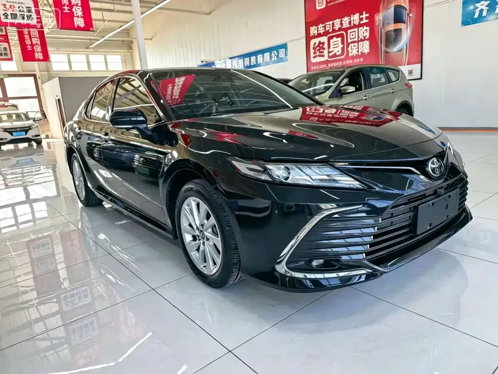 Toyota Camry 2022 из CN, фото 1