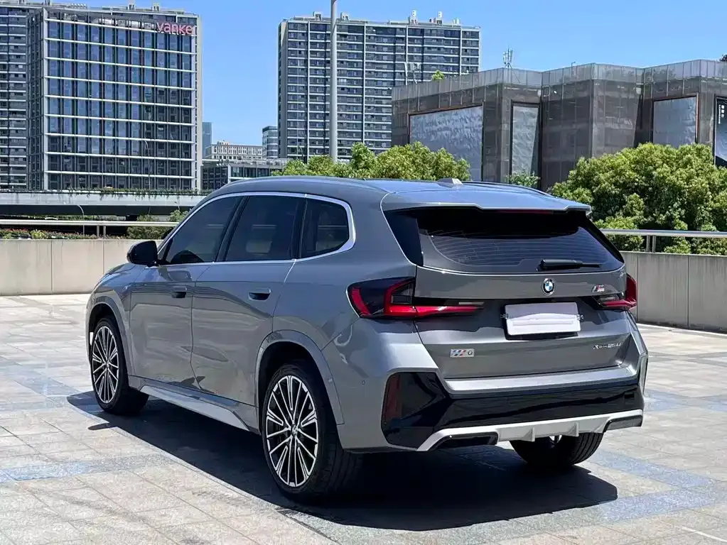 BMW X1 — фото 3