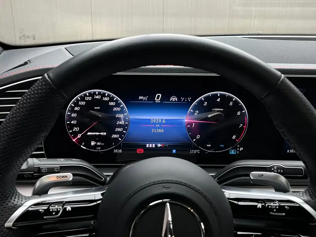 Mercedes-Benz GLE AMG — фото 8