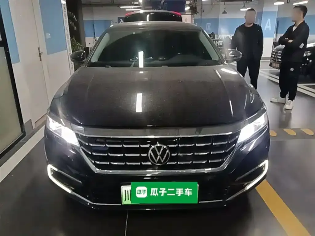 Volkswagen Passat New Energy — фото 7