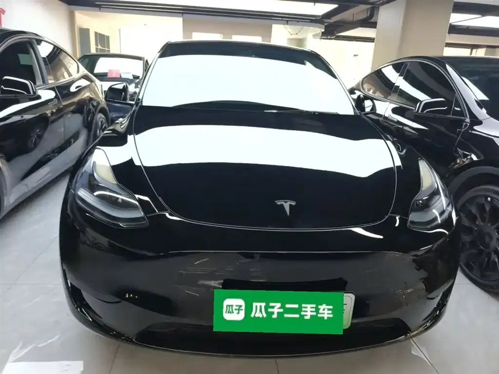 Tesla Model Y 2023 из CN, фото 10