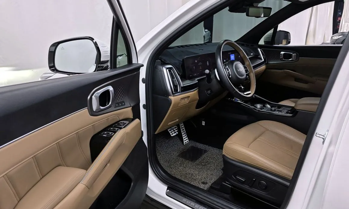 Kia Sorento — фото 5