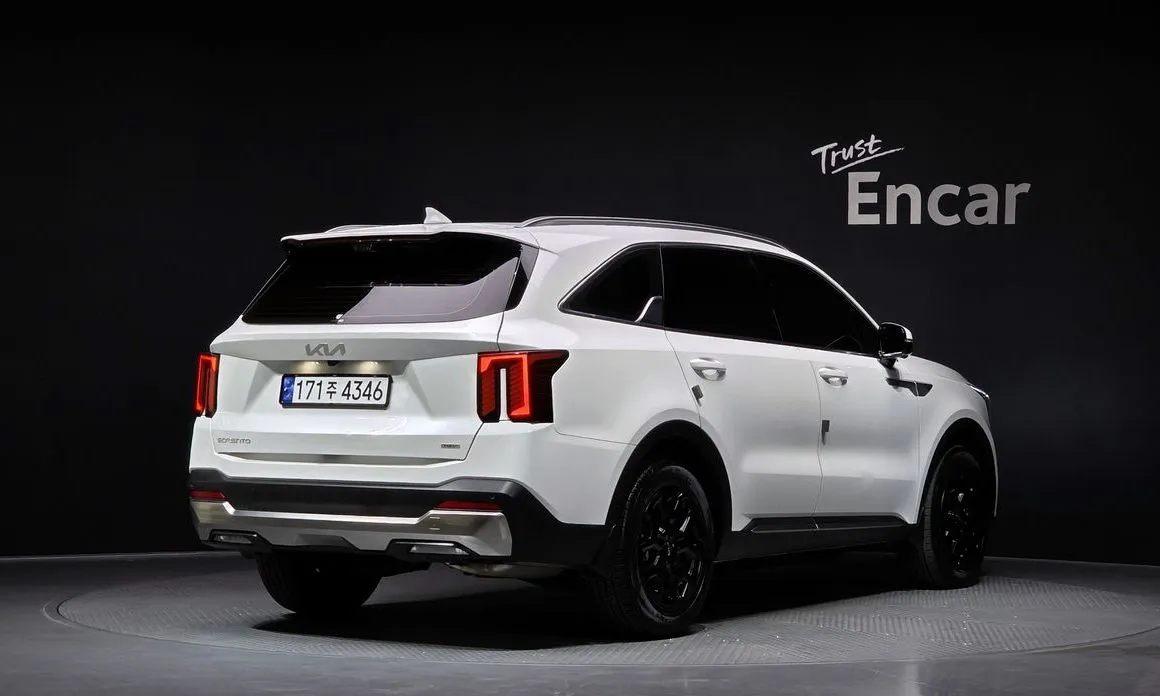Kia Sorento — фото 3