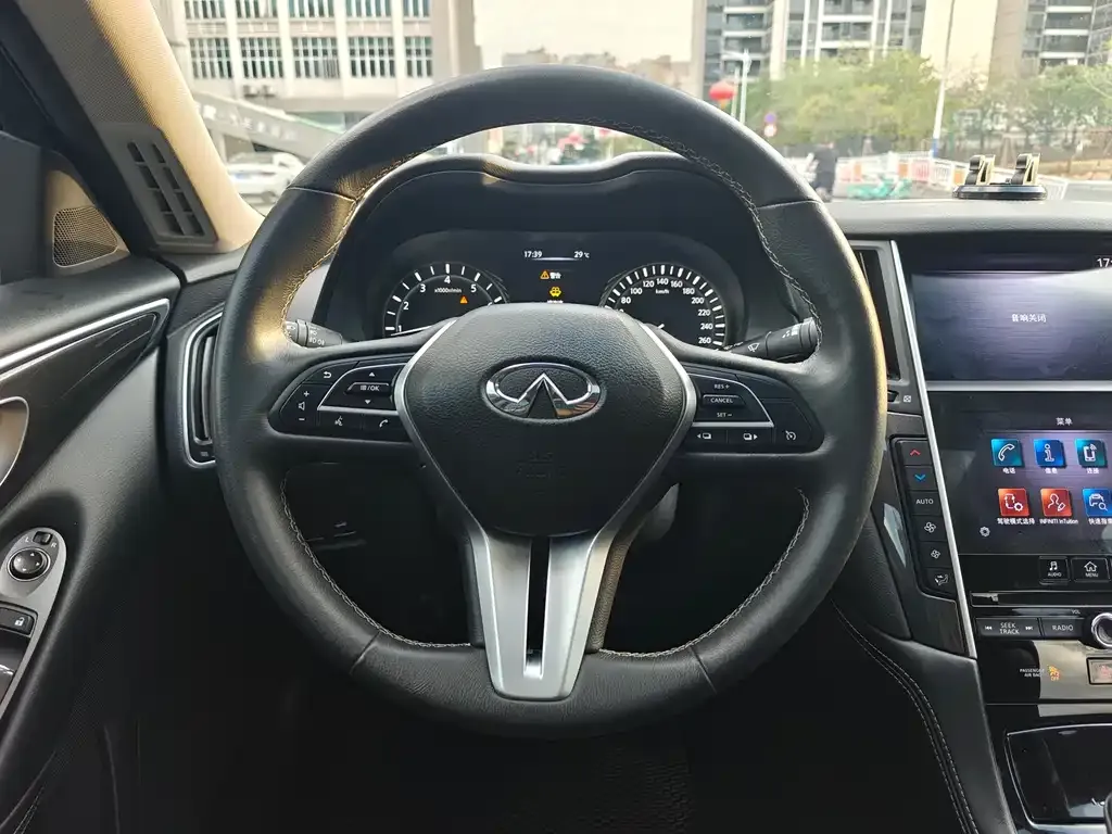 Infiniti Q50L 2023 из CN, фото 5