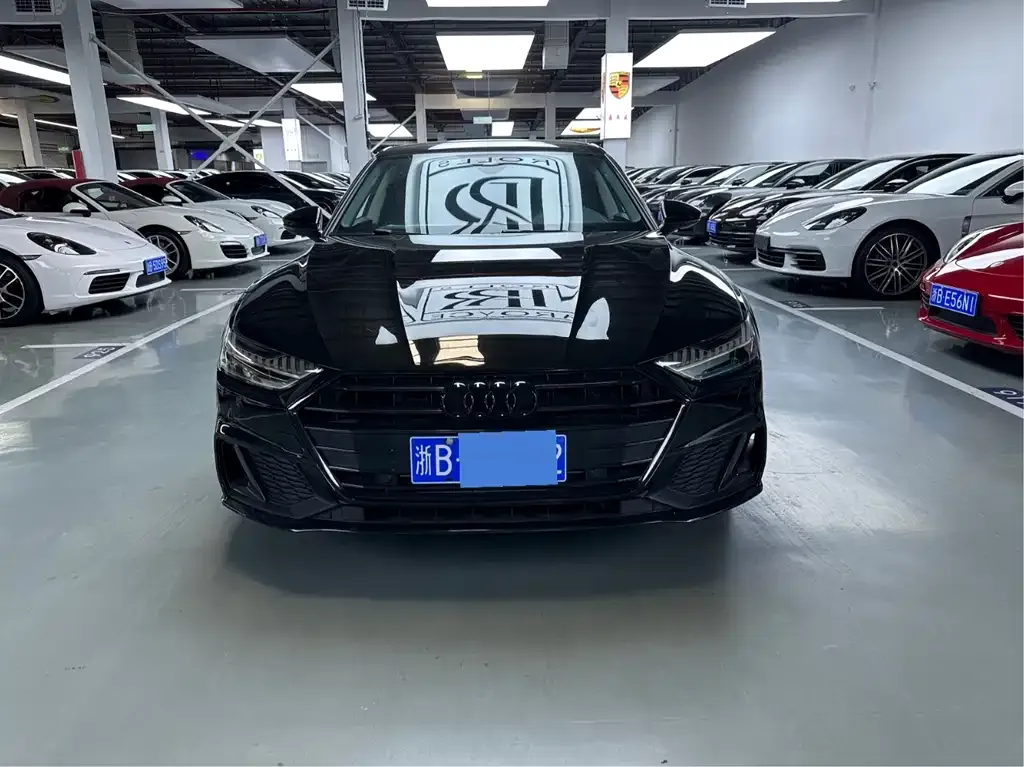 Audi A7 2021 из CN, фото 7