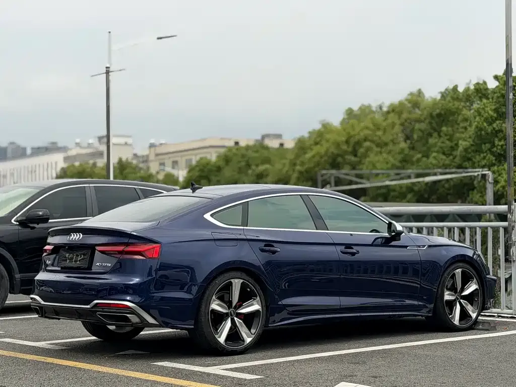 Audi A5 (Import) — фото 7