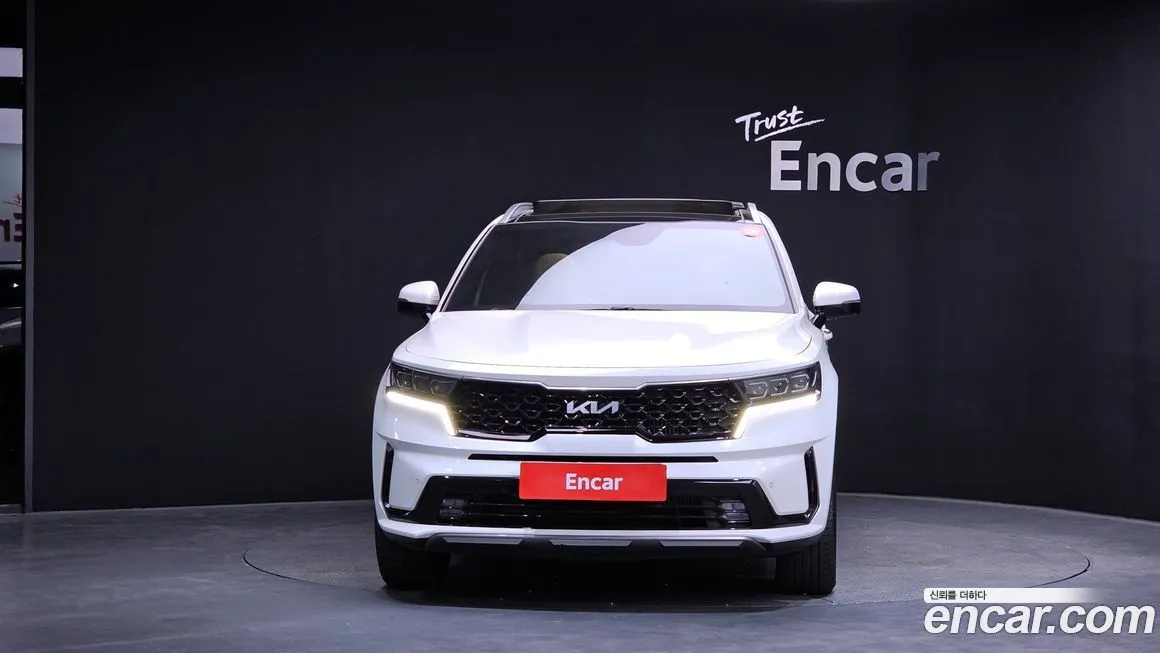 Kia Sorento — фото 5