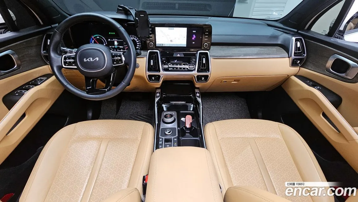 Kia Sorento — фото 9