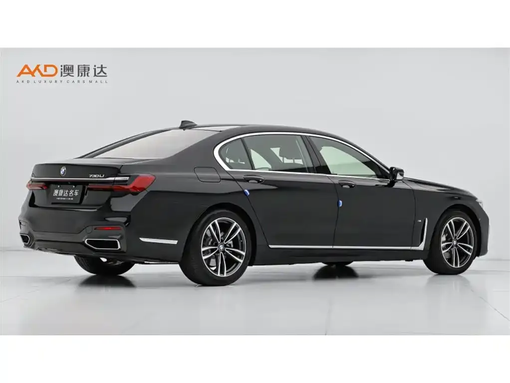BMW 7 Series — фото 4
