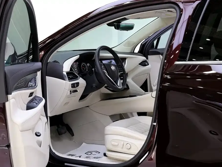 Buick Enclave — фото 10