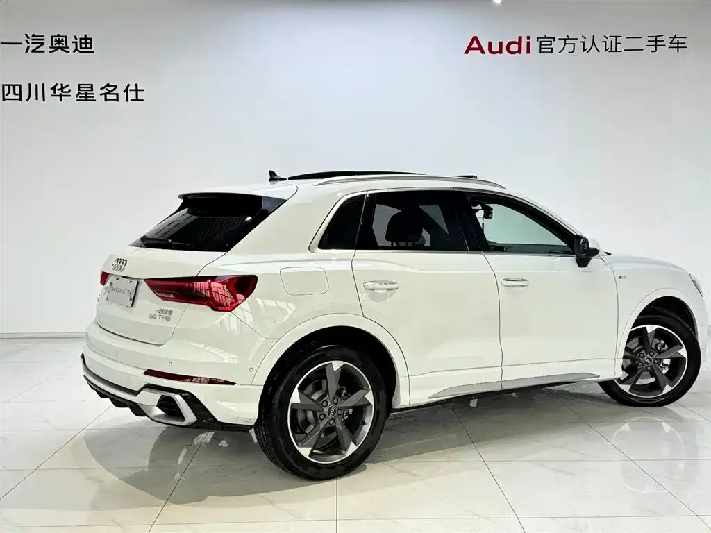 Audi Q3 — фото 5