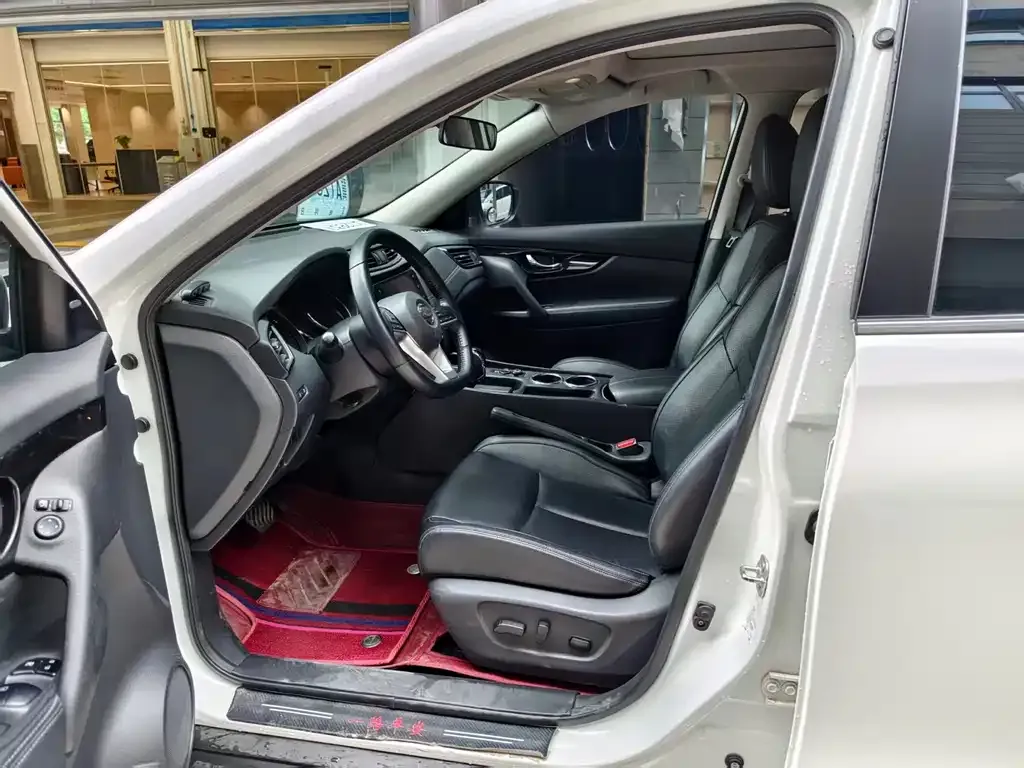 Nissan X-Trail 2023 из CN, фото 9