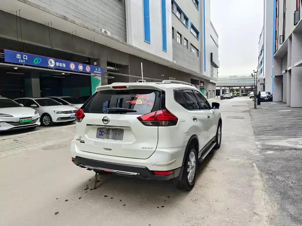 Nissan X-Trail 2023 из CN, фото 6