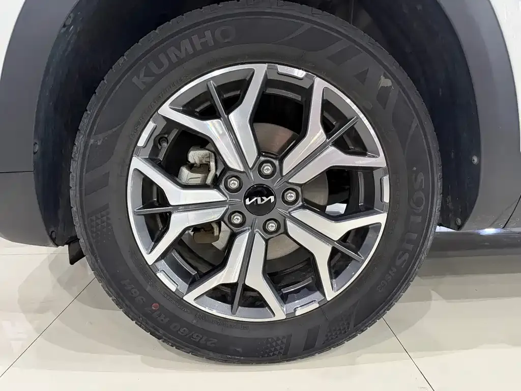 Kia KX3 2022 из CN, фото 3